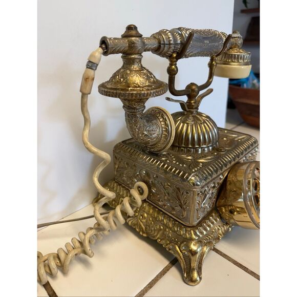 Vintage 70s Dong Jun Baroque Brass Victorian Ornate Rotary Dial Desk Telephone - Picture 3 of 9